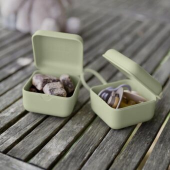 Kutia e Biberonit BIBS – SAGE